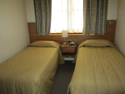 University House - ANU - Accommodation Daintree 40