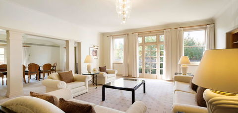 Hyatt Hotel Canberra - A Park Hyatt Hotel - Accommodation Daintree 7