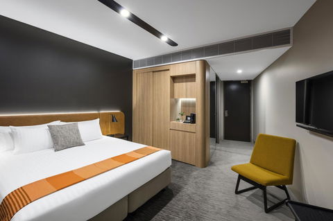 Vibe Hotel Canberra - Accommodation Daintree 22