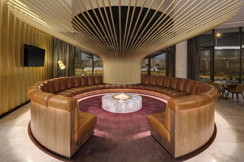 Vibe Hotel Canberra - Accommodation Daintree 6