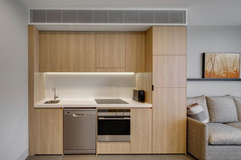 Vibe Hotel Canberra - Accommodation Daintree 37