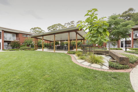Forrest Hotel & Apartments - Accommodation Daintree 6
