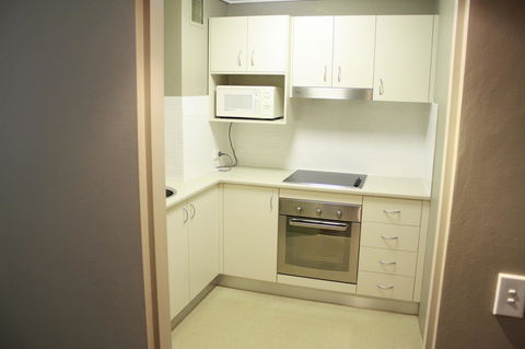 Pavilion On Northbourne - Accommodation Daintree 39