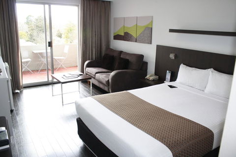 Pavilion On Northbourne - Accommodation Daintree 40