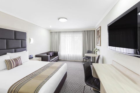 Garden City Hotel, Best Western Signature Collection - Accommodation Daintree 0