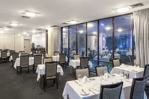 Garden City Hotel, Best Western Signature Collection - Accommodation Daintree 7