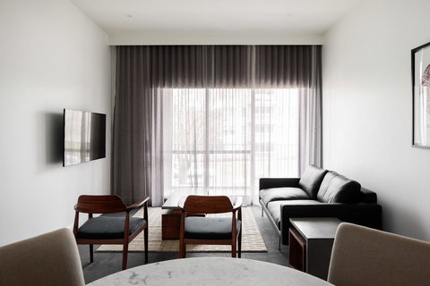 Knightsbridge Canberra - Accommodation Daintree 22