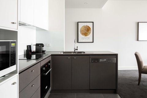 Knightsbridge Canberra - Accommodation Daintree 4