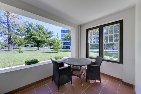 Hotel Kurrajong Canberra - Accommodation Daintree 10