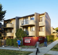 Manuka Park Serviced Apartments - Accommodation Daintree