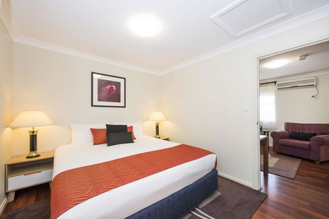 Soldiers Motel - Accommodation Daintree 4