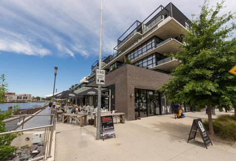 Dockside 4 Kingston ACT - Accommodation Daintree 8