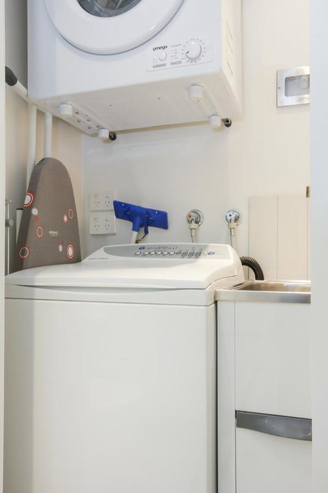 Dockside 4 Kingston ACT - Accommodation Daintree 9