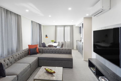 Deco Hotel Canberra - Accommodation Daintree 9