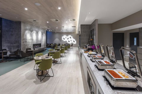 Deco Hotel Canberra - Accommodation Daintree 2