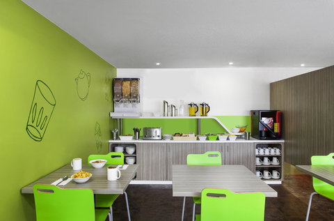 Ibis Budget Canberra - Accommodation Daintree 12