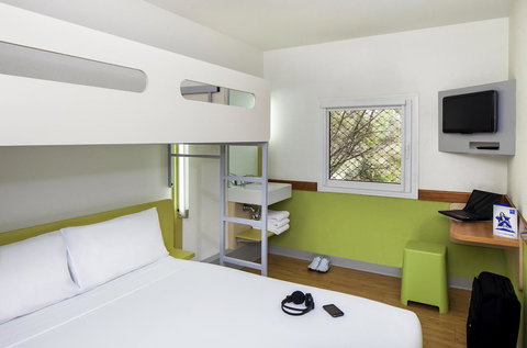 Ibis Budget Canberra - Accommodation Daintree 6
