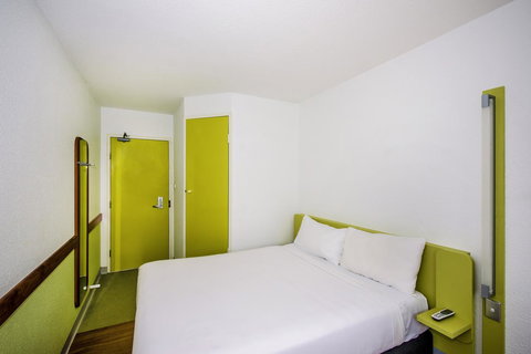 Ibis Budget Canberra - Accommodation Daintree 2