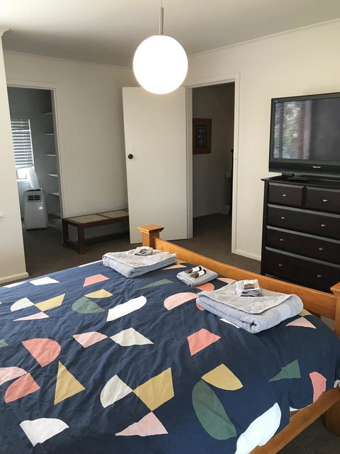 Central Tranquility Heart Of Orange - Accommodation Daintree 15