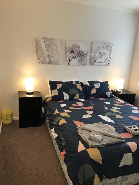 Central Tranquility Heart Of Orange - Accommodation Daintree 16