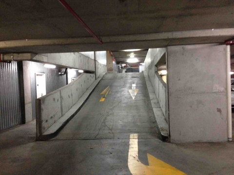 Spacious 1BR Stylish New Acton Apartment +Parking - Accommodation Daintree 15