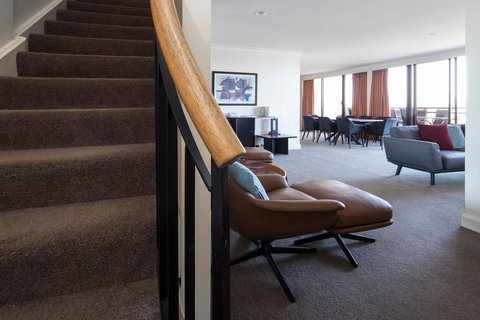 BreakFree Capital Tower Apartments - Accommodation Daintree 28