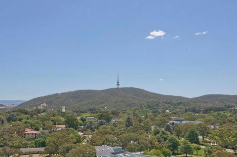 Canberra Luxury Apartment 3 - Accommodation Daintree 28