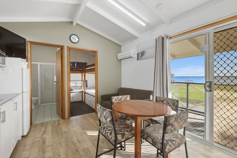 Port Broughton Tourist Park - Accommodation Daintree 30