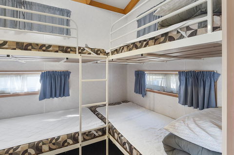 Port Broughton Tourist Park - Accommodation Daintree 20
