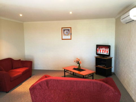 Heritage House Motel & Units - Accommodation Daintree 30