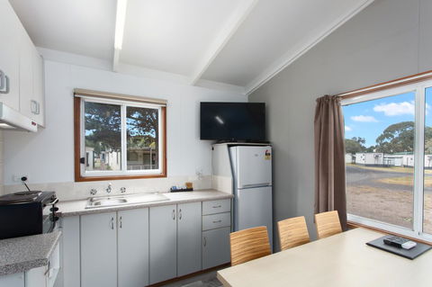 Victor Harbor Holiday Park - Accommodation Daintree 30