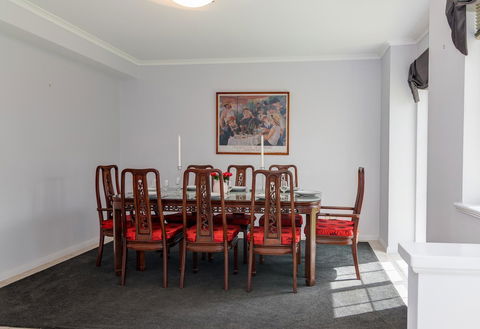 Port Adelaide Harbourside House - Accommodation Daintree 5