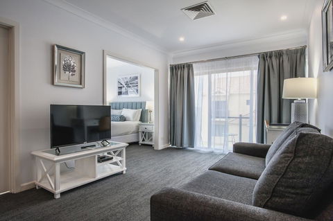 Marina Hotel - Accommodation Daintree 9