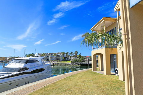 Marina Hotel - Accommodation Daintree 27