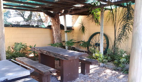 Bordertown Motel - Accommodation Daintree 7