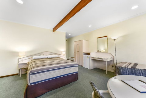 William Macintosh Motor Lodge - Accommodation Daintree 23