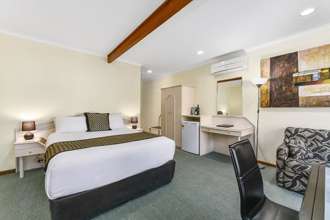 William Macintosh Motor Lodge - Accommodation Daintree 28