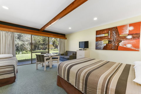 William Macintosh Motor Lodge - Accommodation Daintree 26