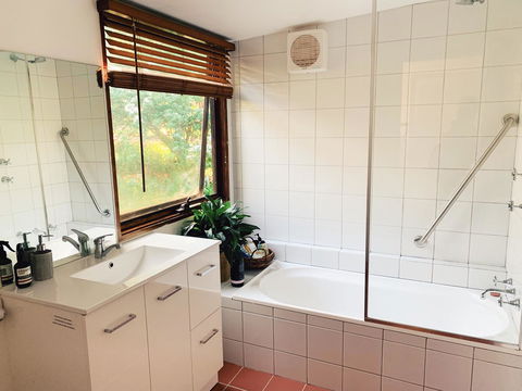 Lost In The Vines - Accommodation Daintree 10
