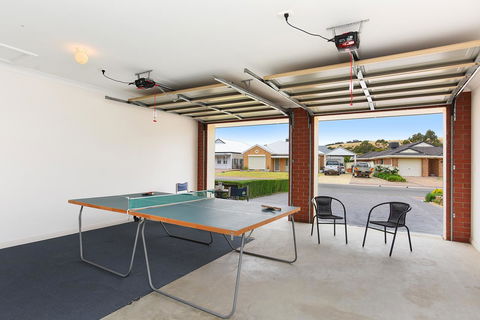 'The Hidden Diamond' - Normanville - Accommodation Daintree 3
