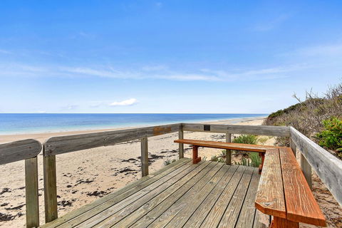 'The Hidden Diamond' - Normanville - Accommodation Daintree 1