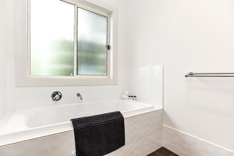 'The Hidden Diamond' - Normanville - Accommodation Daintree 25