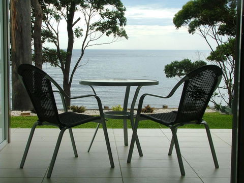 Mollymook Beach Waterfront - Accommodation Daintree 0