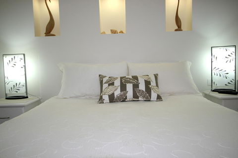Mollymook Beach Waterfront - Accommodation Daintree 6