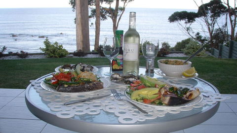 Mollymook Beach Waterfront - Accommodation Daintree 3