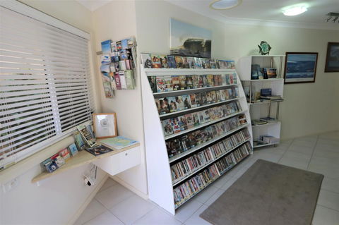 Mollymook Beach Waterfront - Accommodation Daintree 15