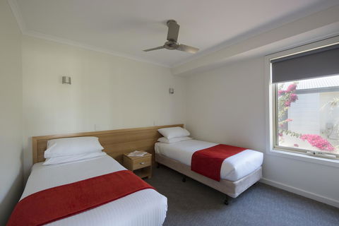 The Retreat West Beach Parks - Accommodation Daintree 18