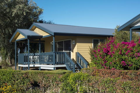 The Retreat West Beach Parks - Accommodation Daintree 12