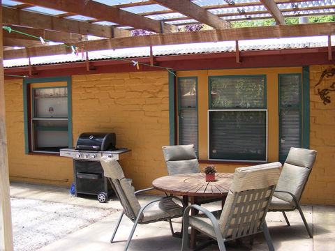 Trevalia Accommodation - Accommodation Daintree 10