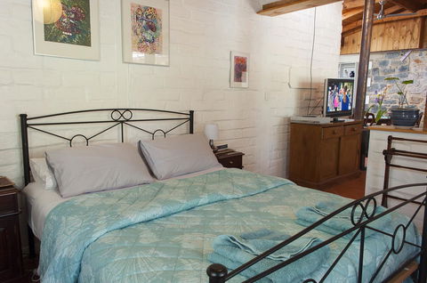Trevalia Accommodation - Accommodation Daintree 26